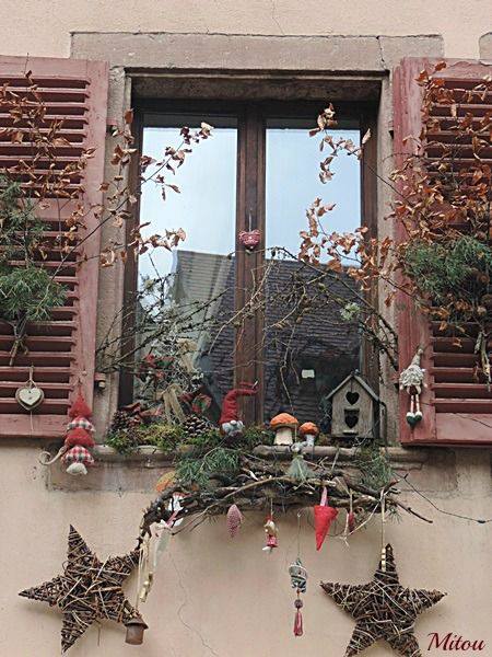 balkon 17 Vyzdobte si balkón a parapety: 25+ krásných zimních nápadů
