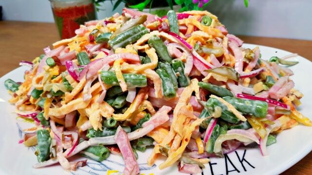 Salata-cu-sunca-si-fasole-verde
