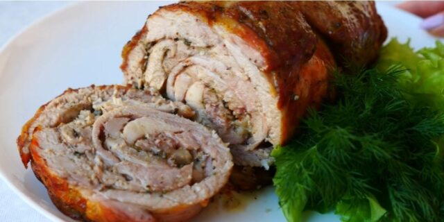 Rulada-din-doua-feluri-de-carne-16