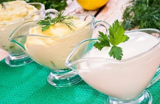 domaci-majoneza-tri-chutne-recepty-ktere-se-snadno-pripravuji-z-cenove-dostupnych-surovin