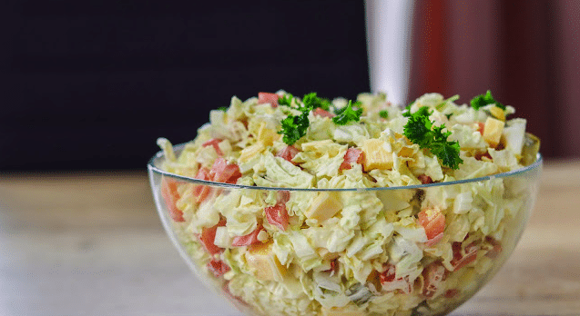lehky-zeleninovy-salat-ktery-si-zamilujete-doporucujeme