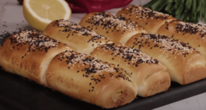 Pieczarki faszerowane warzywami, serem i kurczakiem: łatwe i szybkie do przygotowania!
