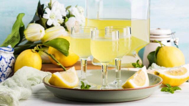 Domaci-limoncello