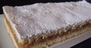 Przepis na najlepszą szarlotkę, która od razu zdobędzie Cię swoim wspaniałym smakiem!