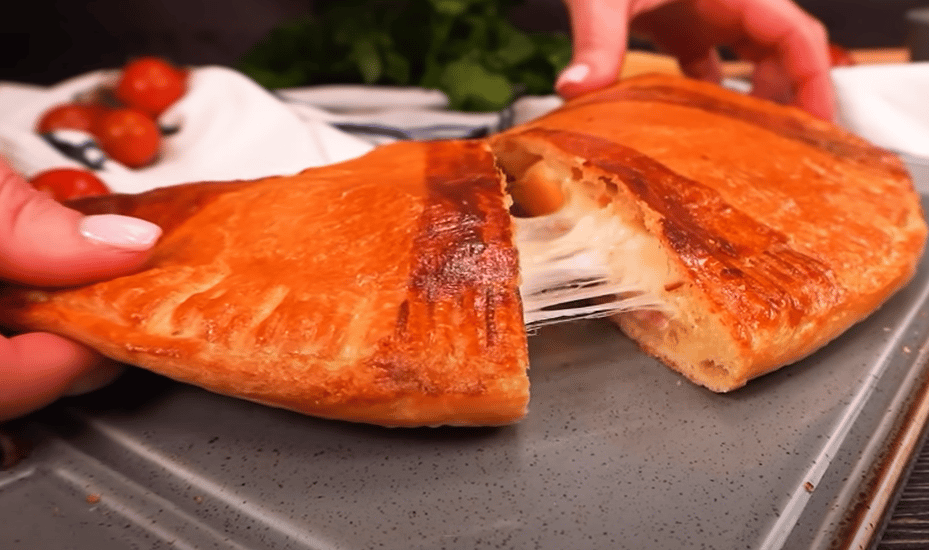 bleskurychle připravená pizza kapsa z listového těsta: svou skvělou chutí si získá každého! bleskurychle připravená pizza kapsa z listového těsta: svou skvělou chutí si získá každého!