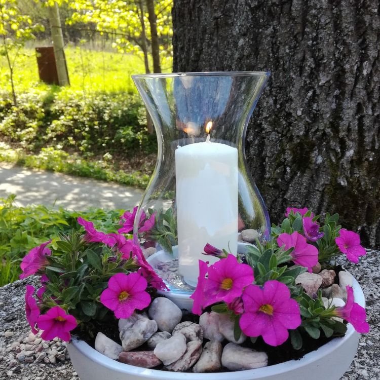 20+ inspirací na zkrášlení domova – Propojte obyčejnou svíčku s květináčem! 20+ inspirací na zkrášlení domova – Propojte obyčejnou svíčku s květináčem!