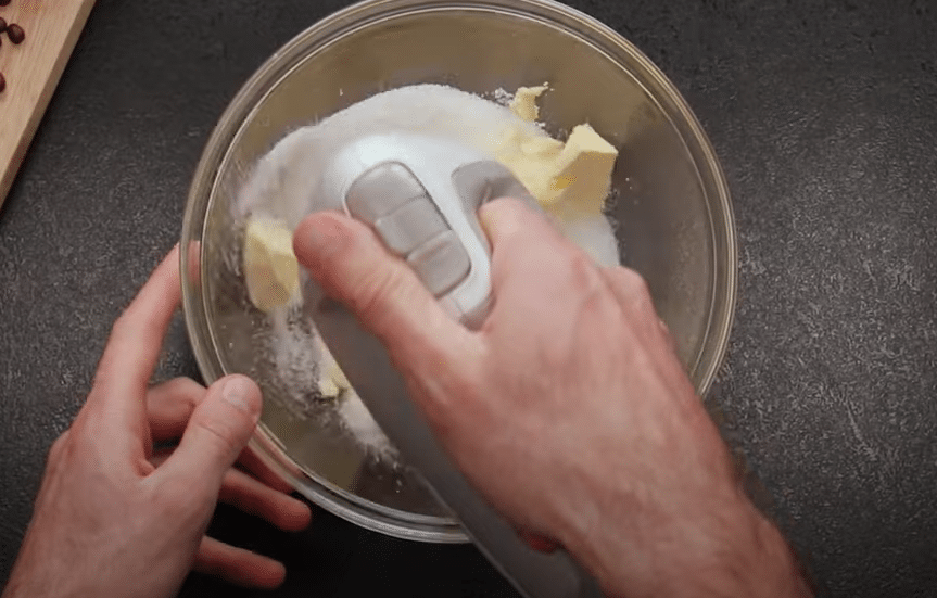 recept na netradiční domácí sušenky s kandovaným ovocem!