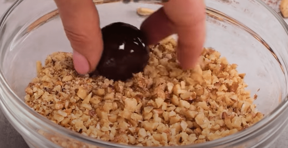 zapomeňte na kupované kuličky ferrero rocher a raději vyzkoušejte tyto domácí!