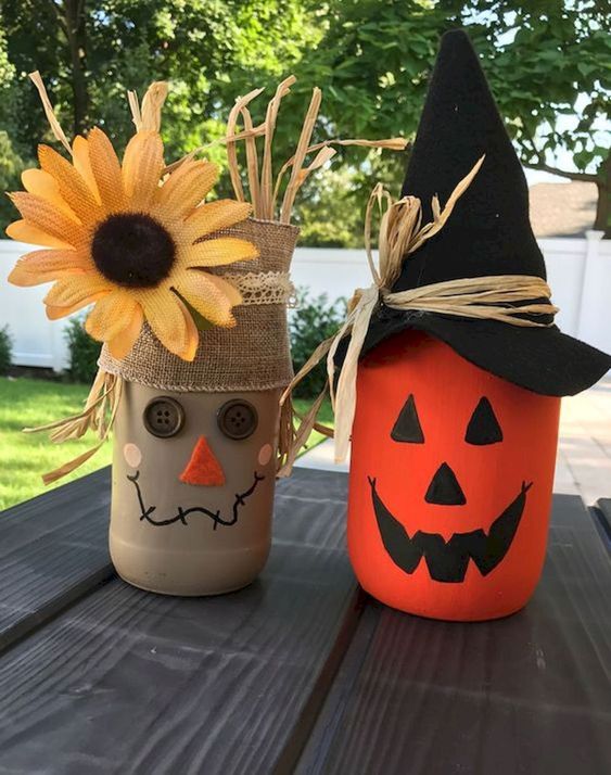 Úžasné Halloweenské dekorace: Využijte obyčejnou zavařovačku! Úžasné Halloweenské dekorace: Využijte obyčejnou zavařovačku!