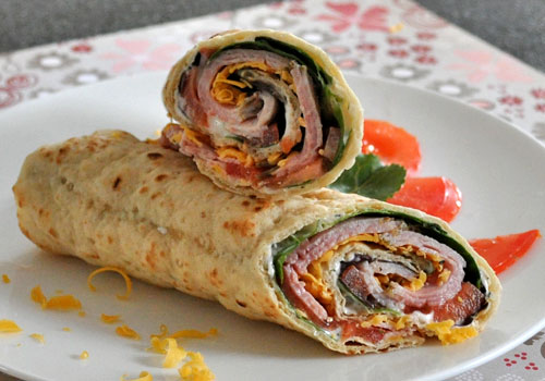 r_easy_lunch_wrap_with_ham