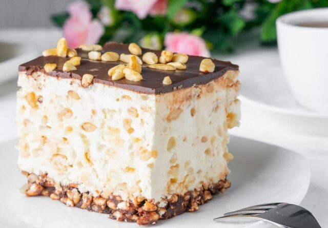 tort-cu-orez-expandat