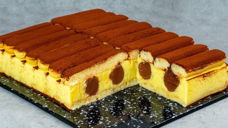 luxusní pudinkový dezert s piškoty a kakaem – nepečená mňamka na letní horké dny!