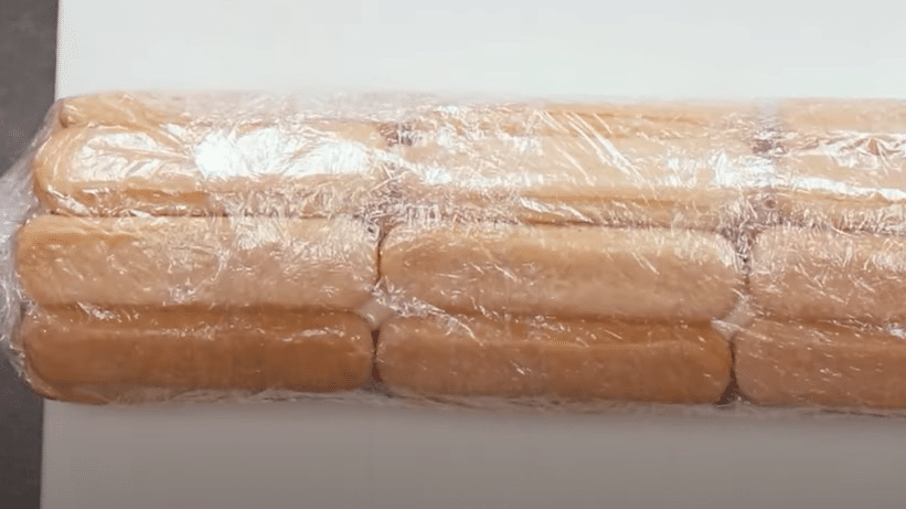 fantastická piškotová roláda s dvěma různými krémy – velice jednoduchá příprava! fantastická piškotová roláda s dvěma různými krémy – velice jednoduchá příprava!