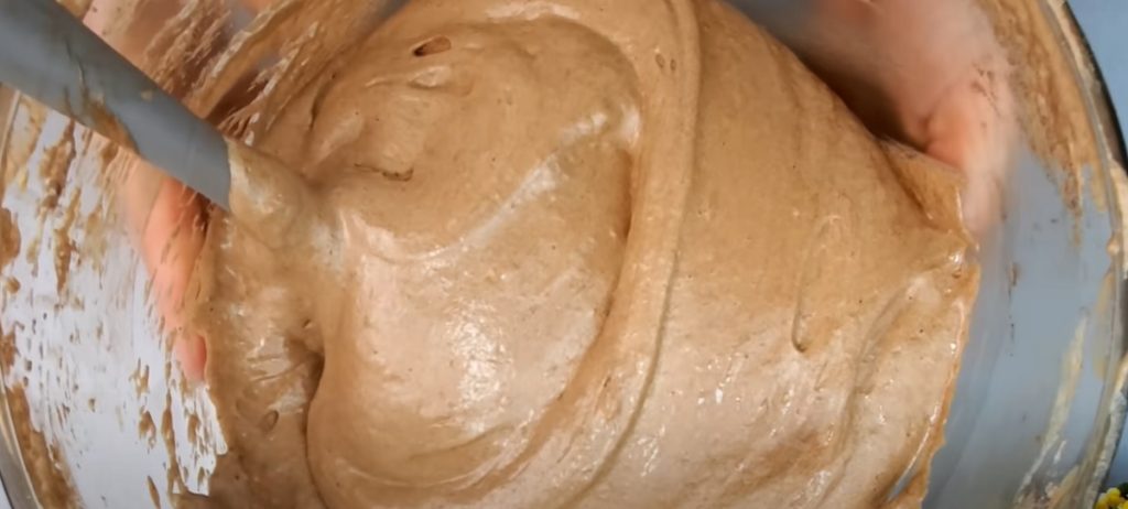 Čokoládový dort se smetanou a mascarpone. Jemný a chutný dezert! Připraveno za 15 minut!