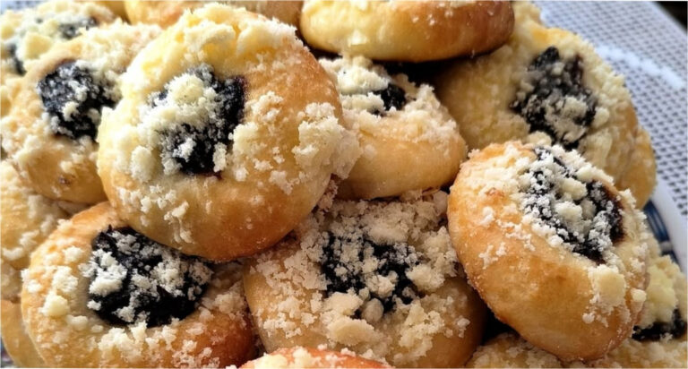 Majonezowe ciasteczka drożdżowe: Delikatne ciasto, które nie wymaga podsypywania mąką